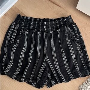 Briggs New York Black Shorts with White Vertical Stripes size M